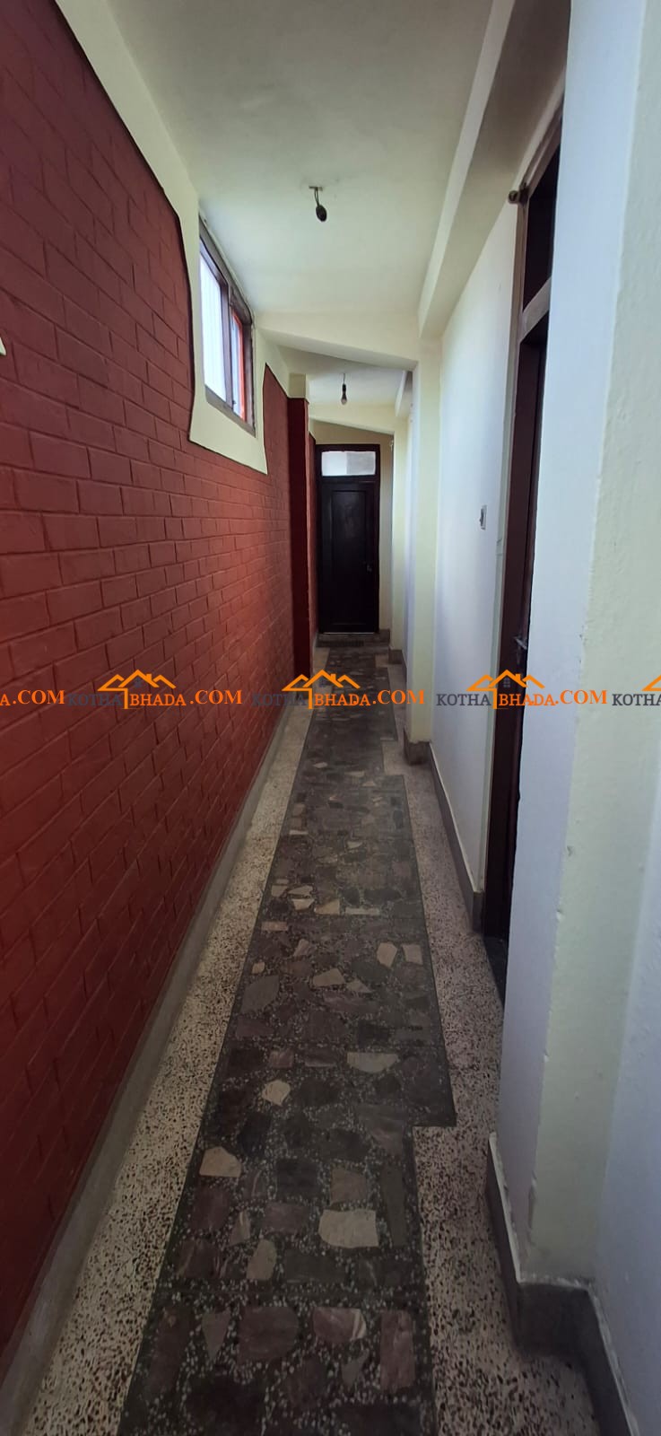 Single room available for rent for Godoen or Office